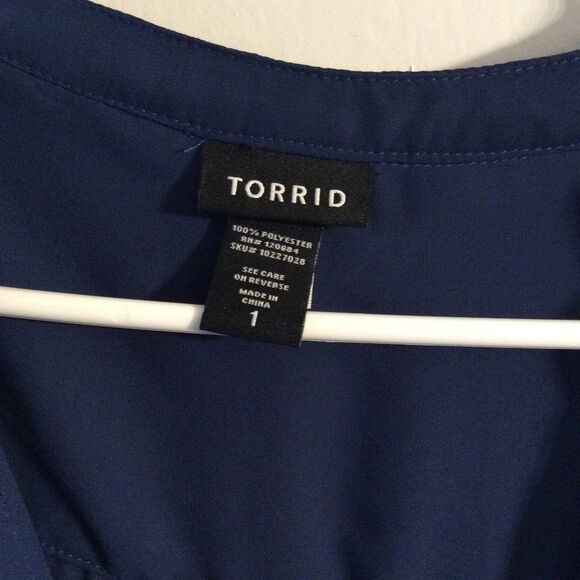 Torrid dark blue blouse plus 1X womens - Picture 3 of 3